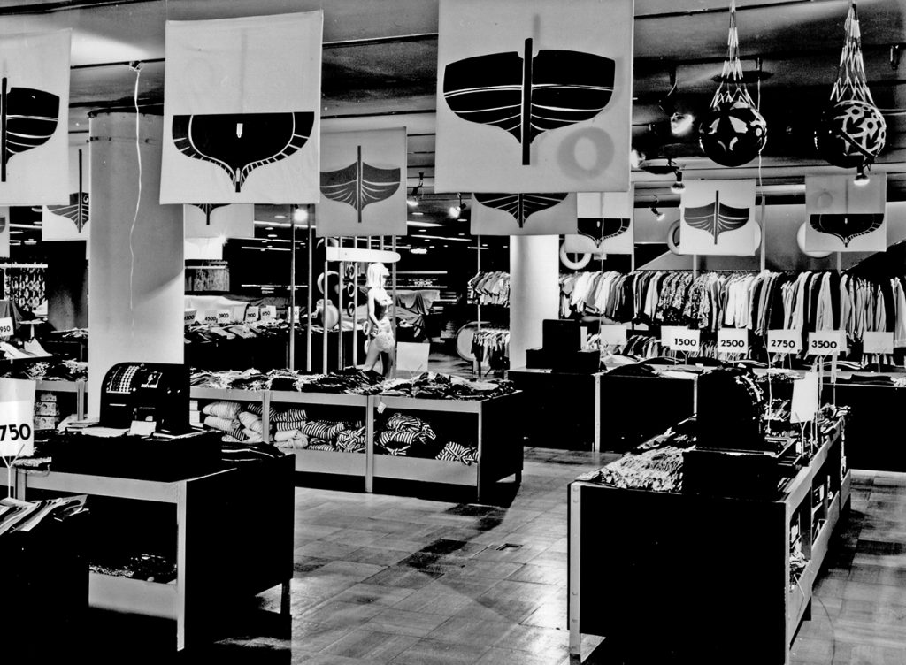 ESTATE 1957