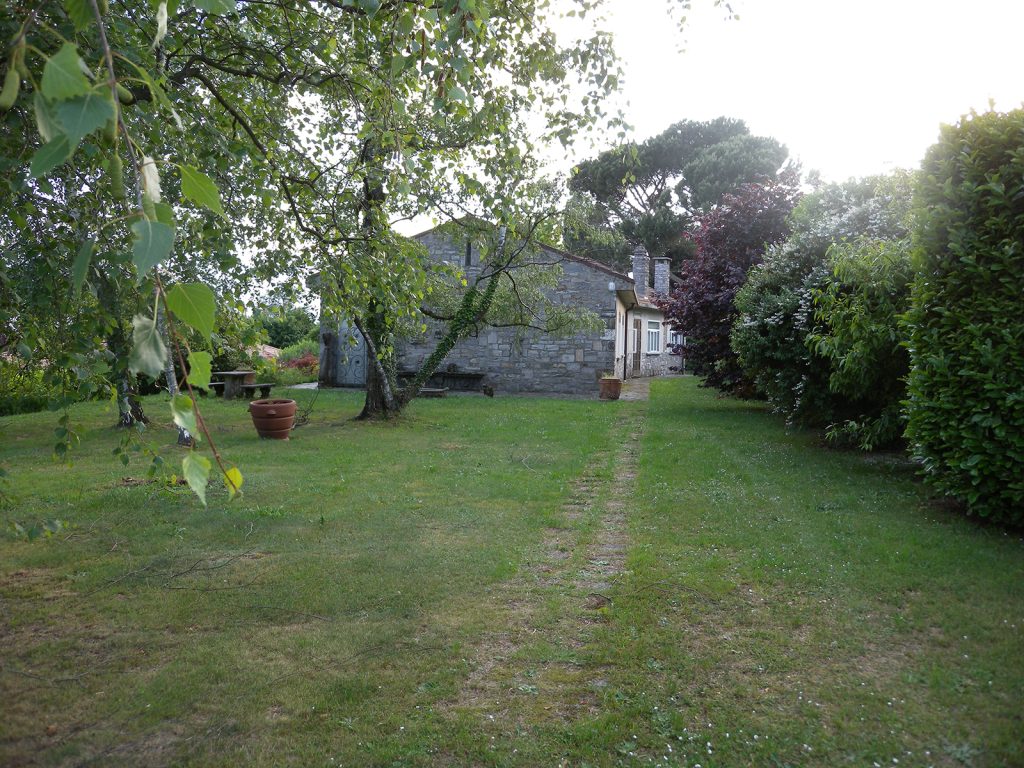 Velate